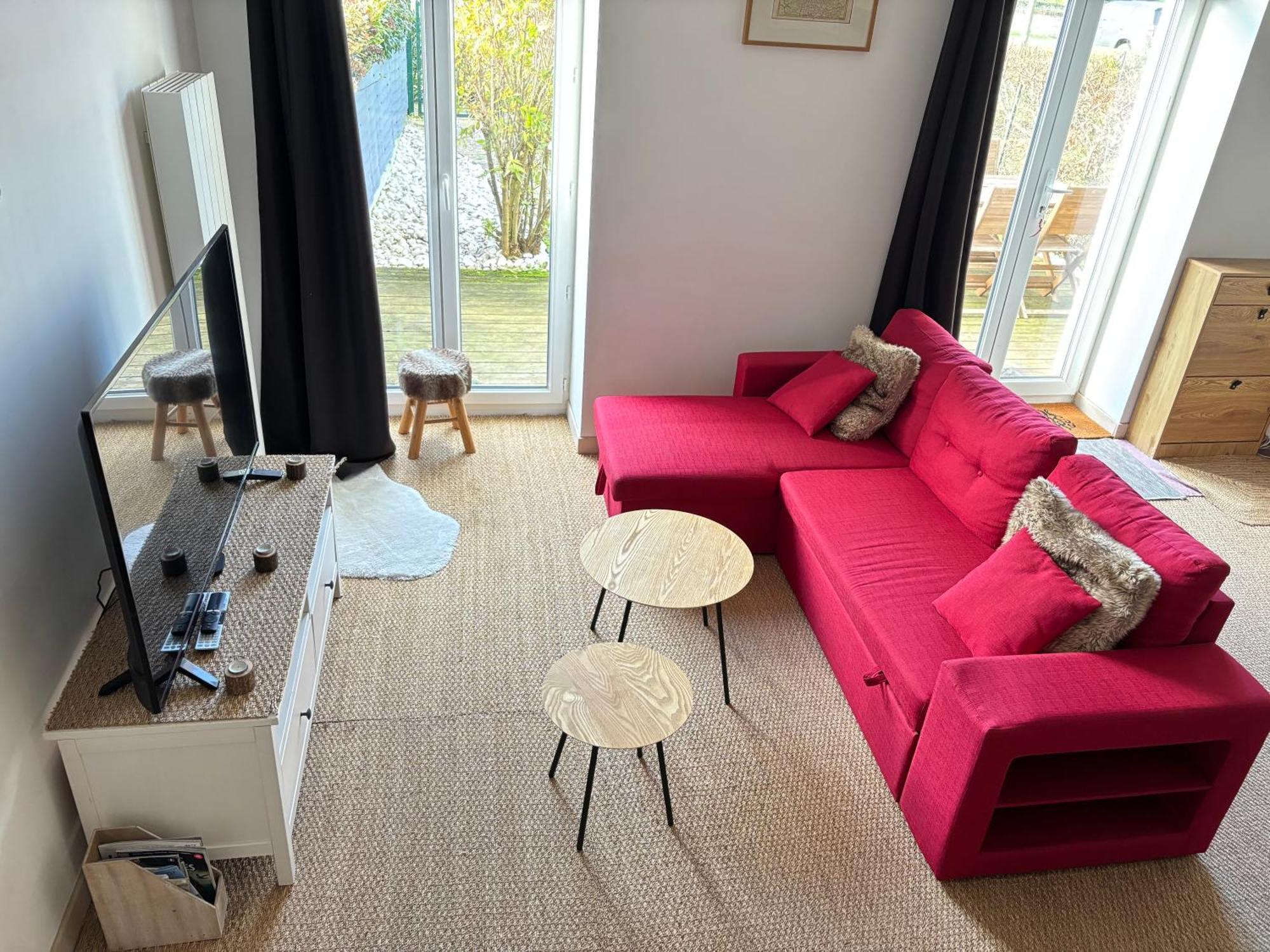 Les Douves Duplex 5 Personnes Lumineux Avec Jardin Et Terrasse Amenagee , Vue Sur Chateau A 5Mn De La Mer, Proche Omaha Beach Et Bayeux Commes Exterior photo