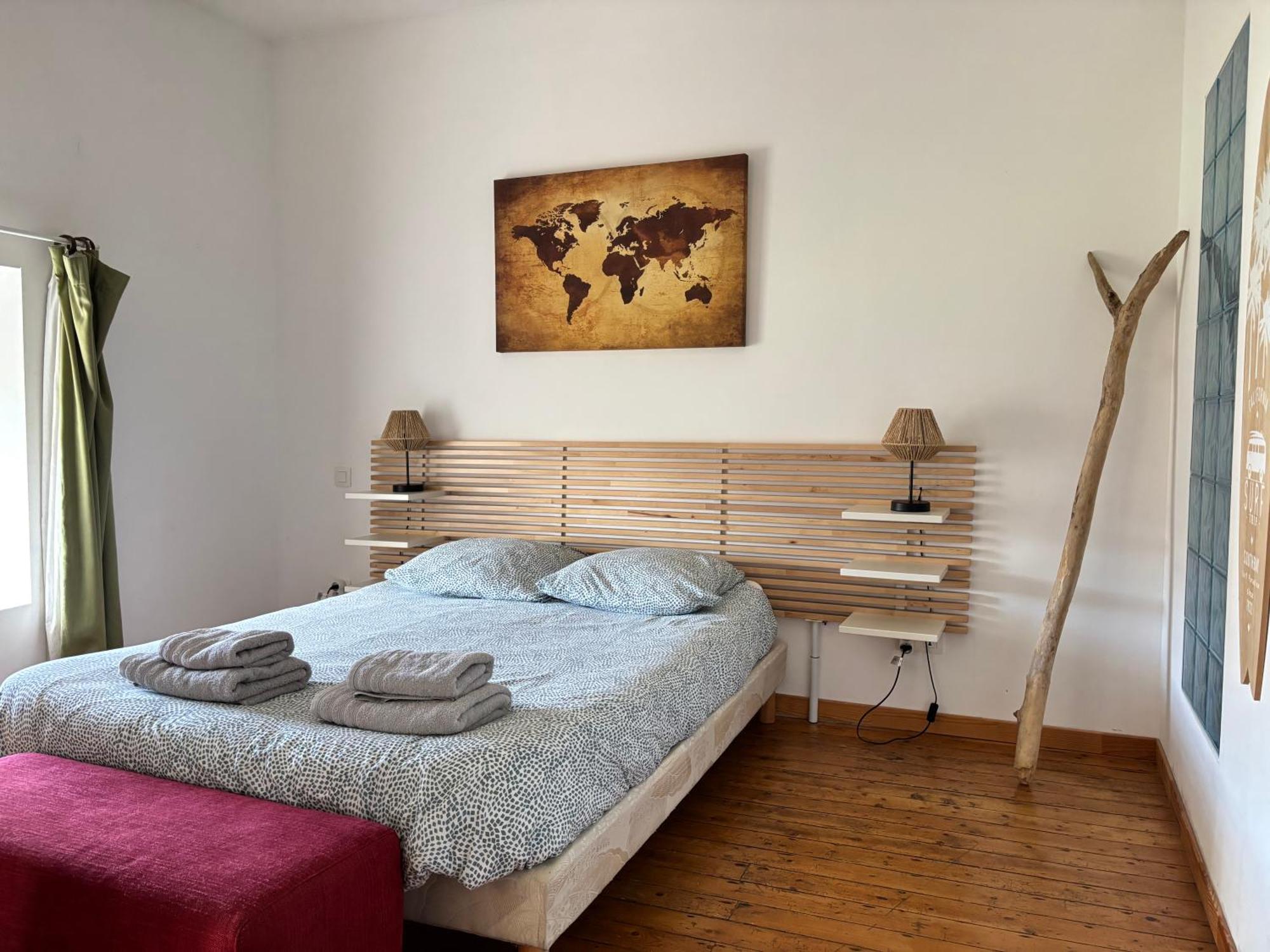 Les Douves Duplex 5 Personnes Lumineux Avec Jardin Et Terrasse Amenagee , Vue Sur Chateau A 5Mn De La Mer, Proche Omaha Beach Et Bayeux Commes Exterior photo