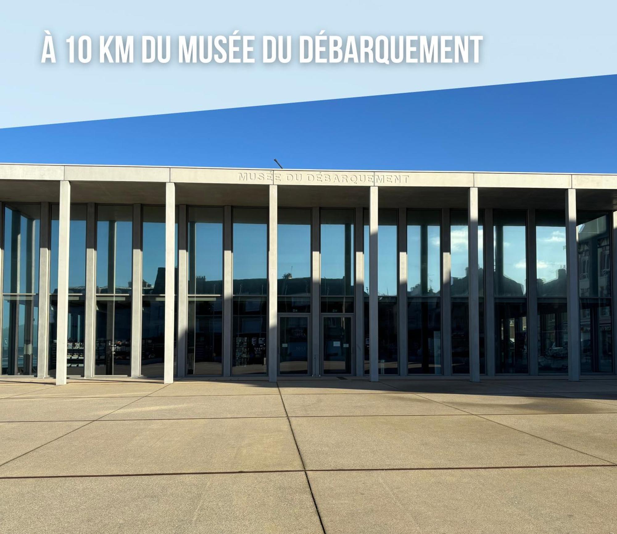 Les Douves Duplex 5 Personnes Lumineux Avec Jardin Et Terrasse Amenagee , Vue Sur Chateau A 5Mn De La Mer, Proche Omaha Beach Et Bayeux Commes Exterior photo